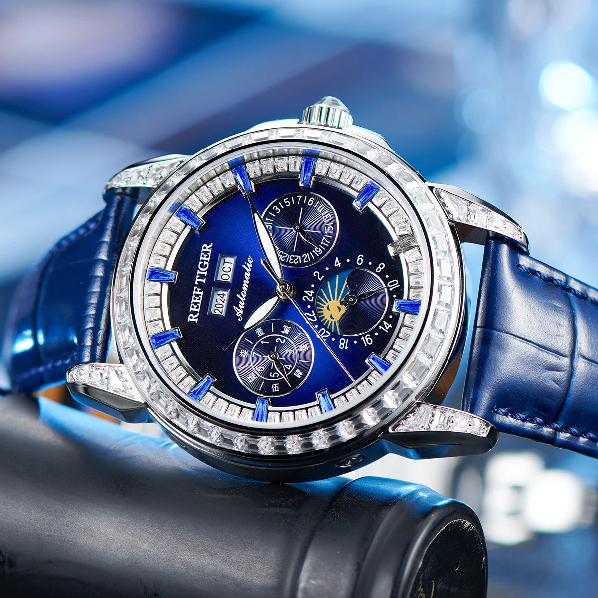 Blue Moonphase Watch