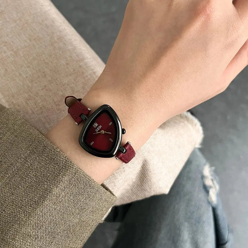 2025 NEW Minimalist Elegant Women's Watch with Asymmetrical Small Dial Design Water-Resistant Quartz Ladies' Wristwatch Gift