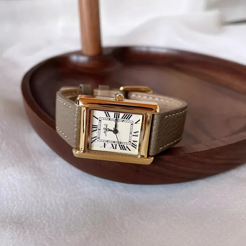 Luxury Women's Watch Quartz Vintage Gold Plated Roman Number H Dial Leather Strap Watch for Women