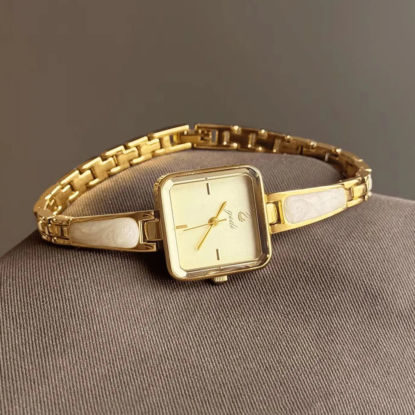 Elegant Bracelet Watch