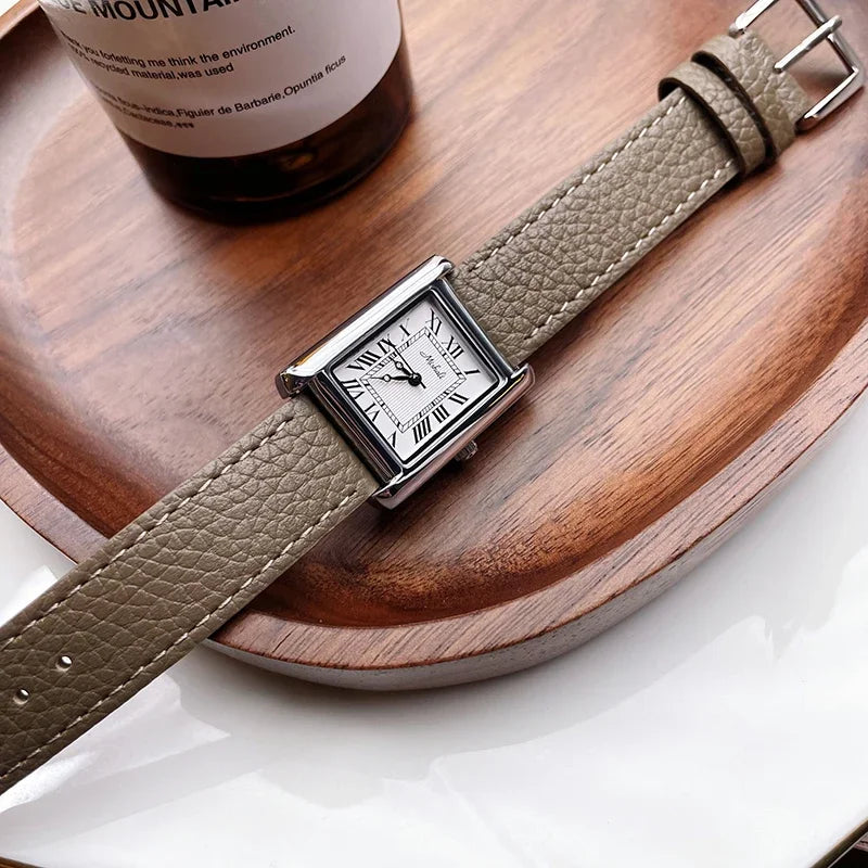 Luxury Women's Watch Quartz Vintage Gold Plated Roman Number H Dial Leather Strap Watch for Women