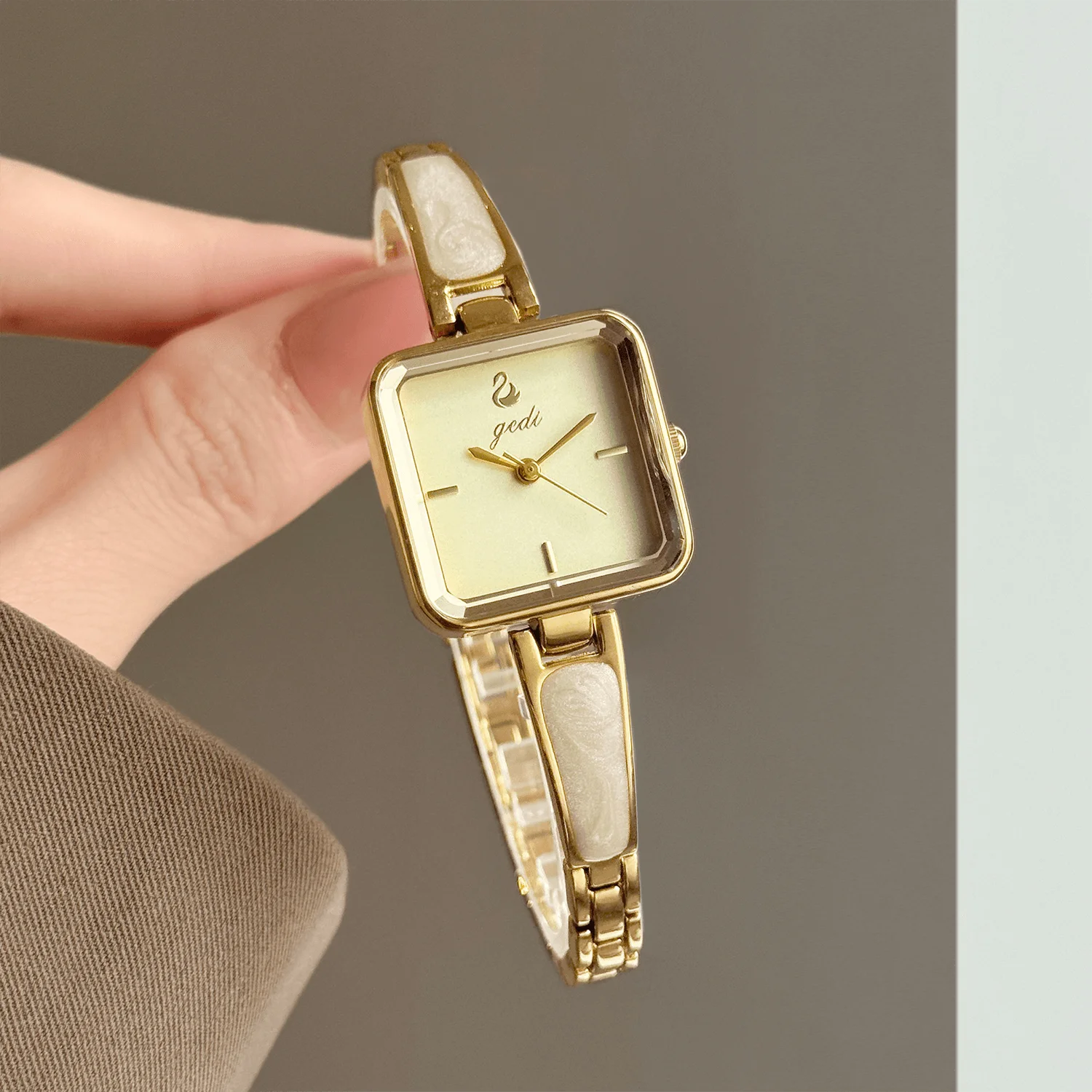 Elegant Bracelet Watch