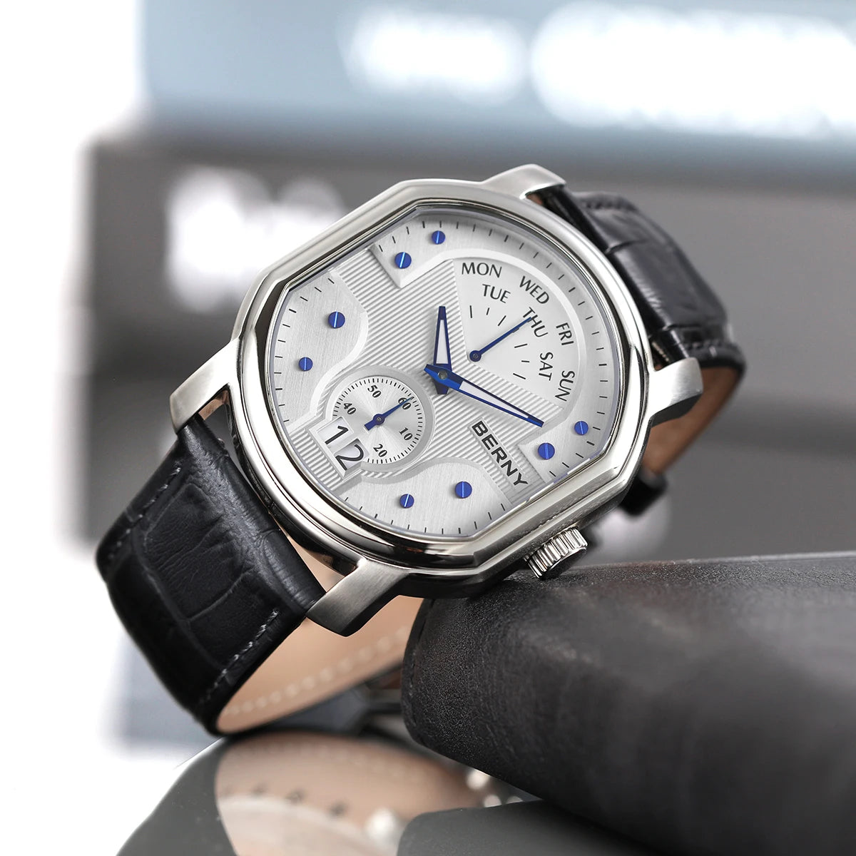 Tonneau Quartz Watch