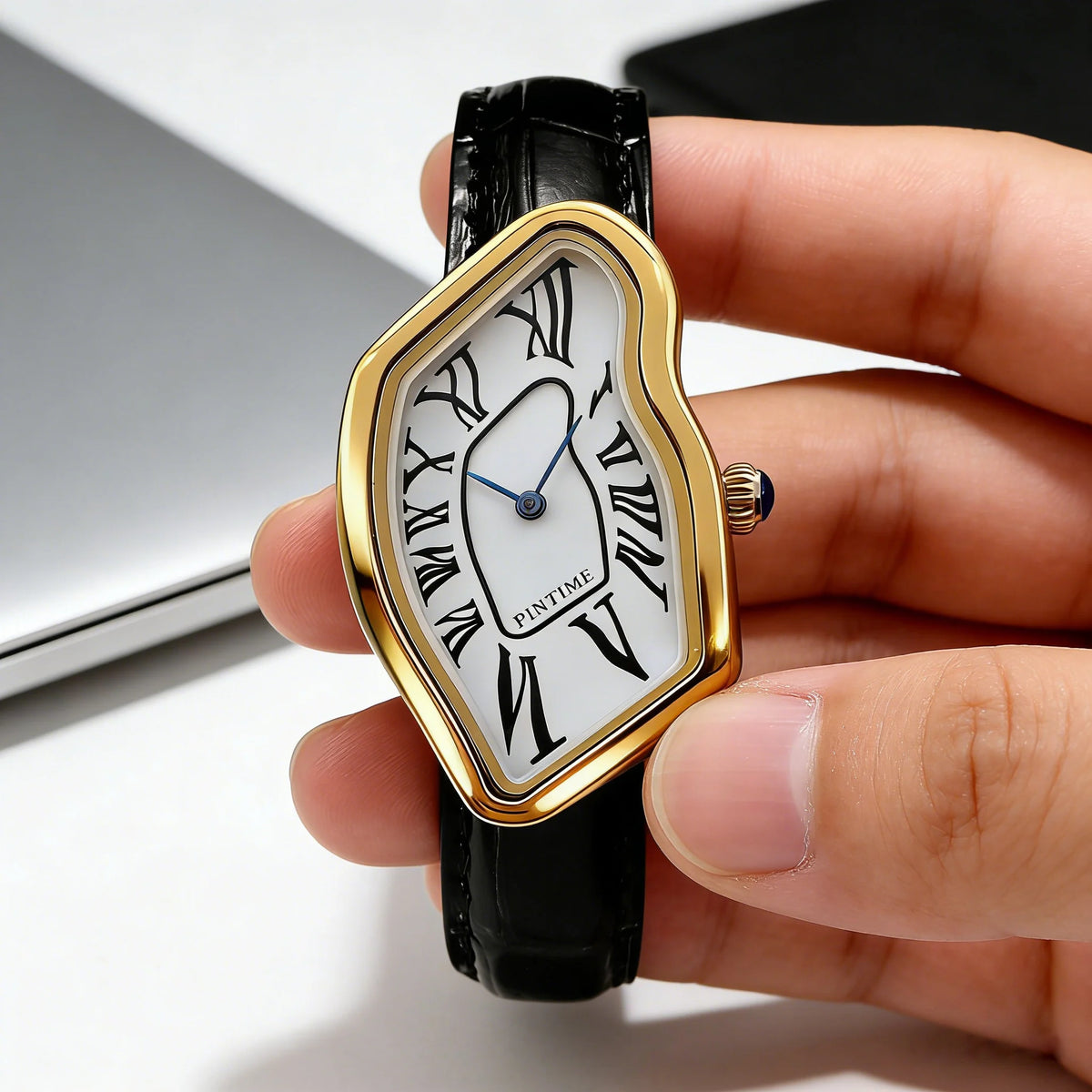 1pc lady quartz watch, Roman numeral dial, creative irregular shape watch, retro Y2K design, quartz movement, alloy case and min