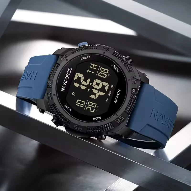 NAVIFORCE 7104 Fashion Men Electronic Watch Sports Calendar Luminous Waterproof Silicone Strap Brand Digital Watches for Man