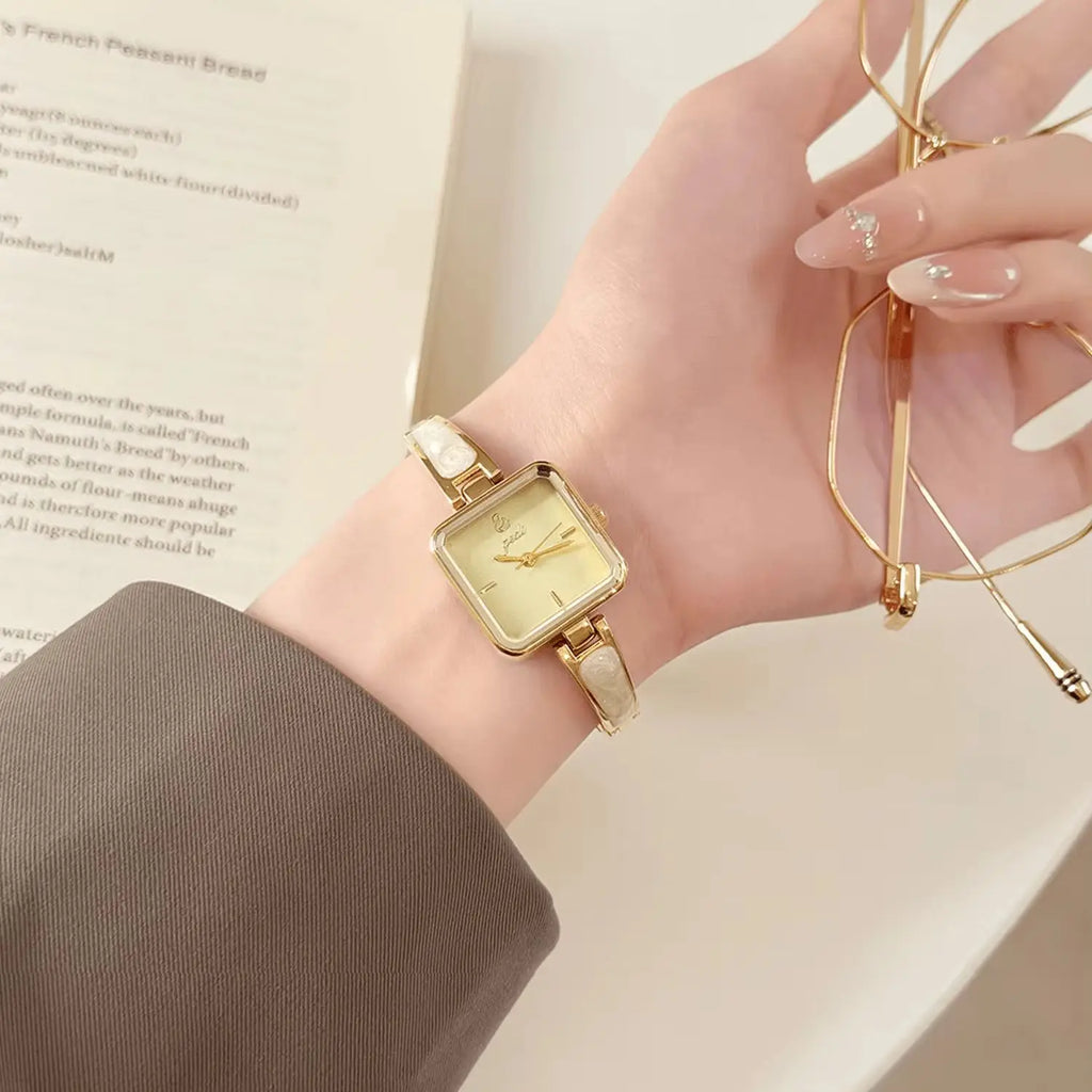 Elegant Quartz Women Watch Stainless Steel Bracelet Elegant Waterproof Ladies Dress Wristwatch Minimalist Office Daily Gift