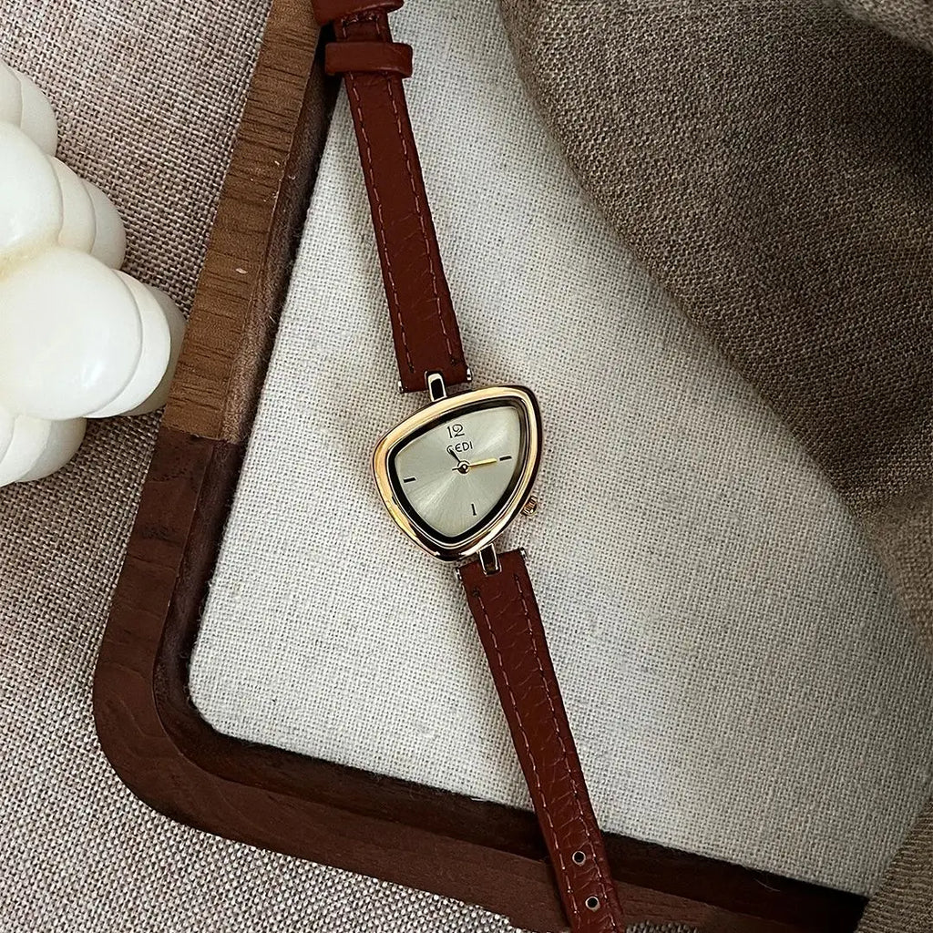 2025 NEW Minimalist Elegant Women's Watch with Asymmetrical Small Dial Design Water-Resistant Quartz Ladies' Wristwatch Gift