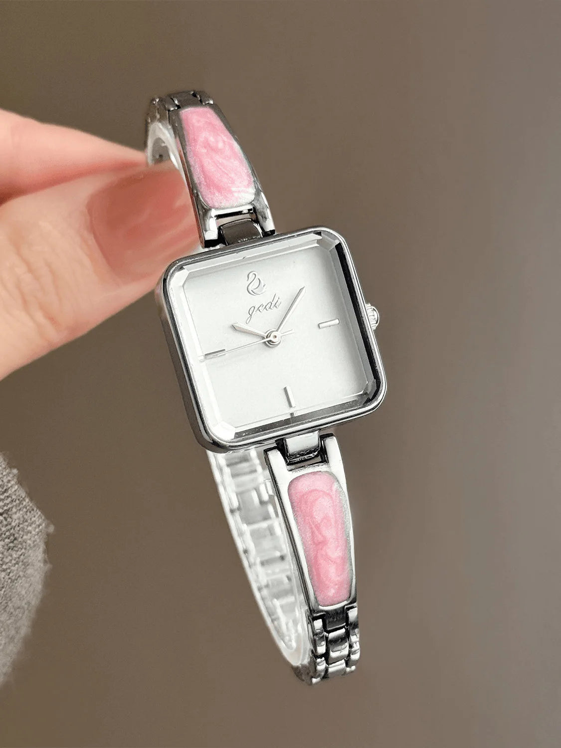 Elegant Quartz Women Watch Stainless Steel Bracelet Elegant Waterproof Ladies Dress Wristwatch Minimalist Office Daily Gift