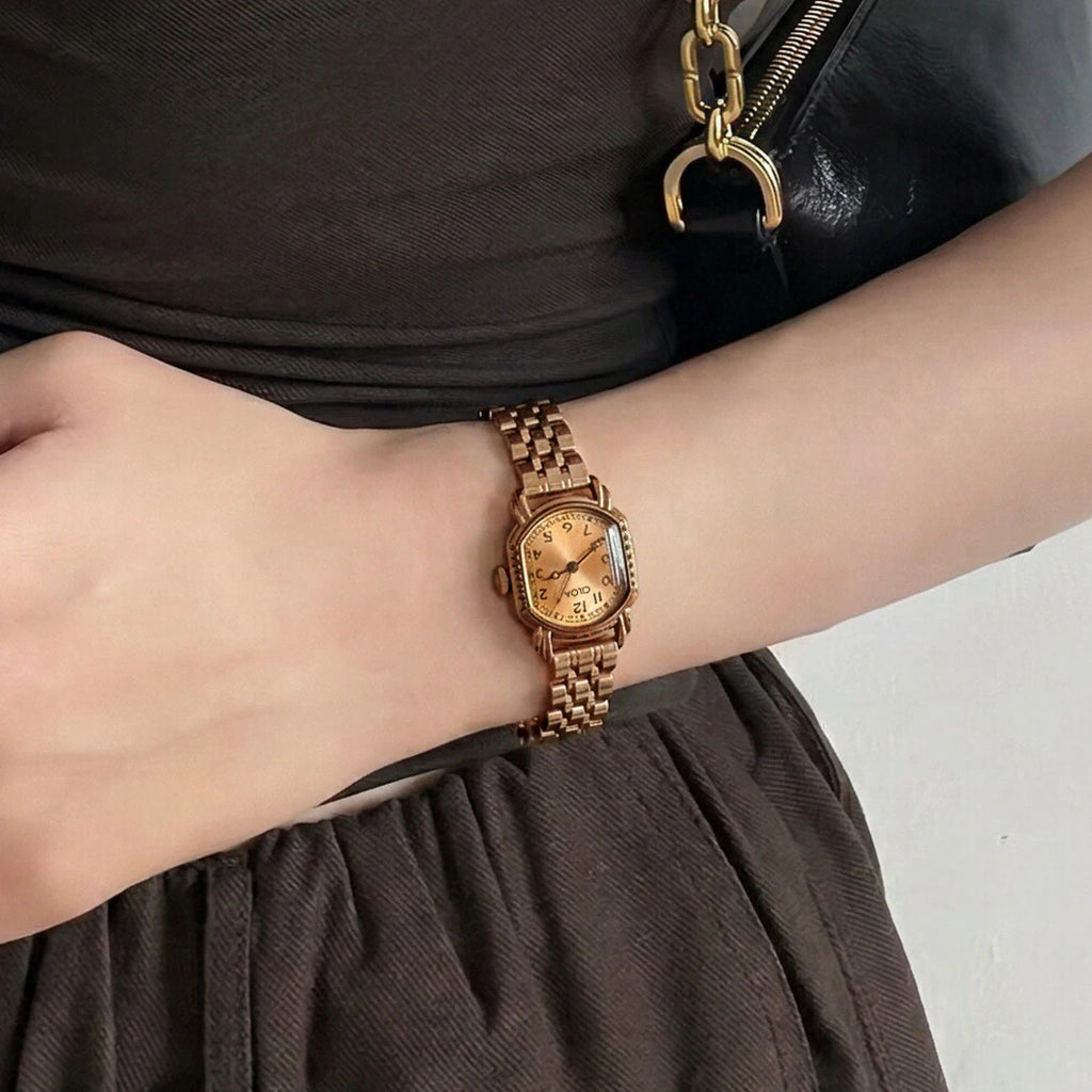 CILOA 2026 Women's Retro Rose Gold Watch, Small Dial Stainless Steel Band, Casual Quartz Wristwatch