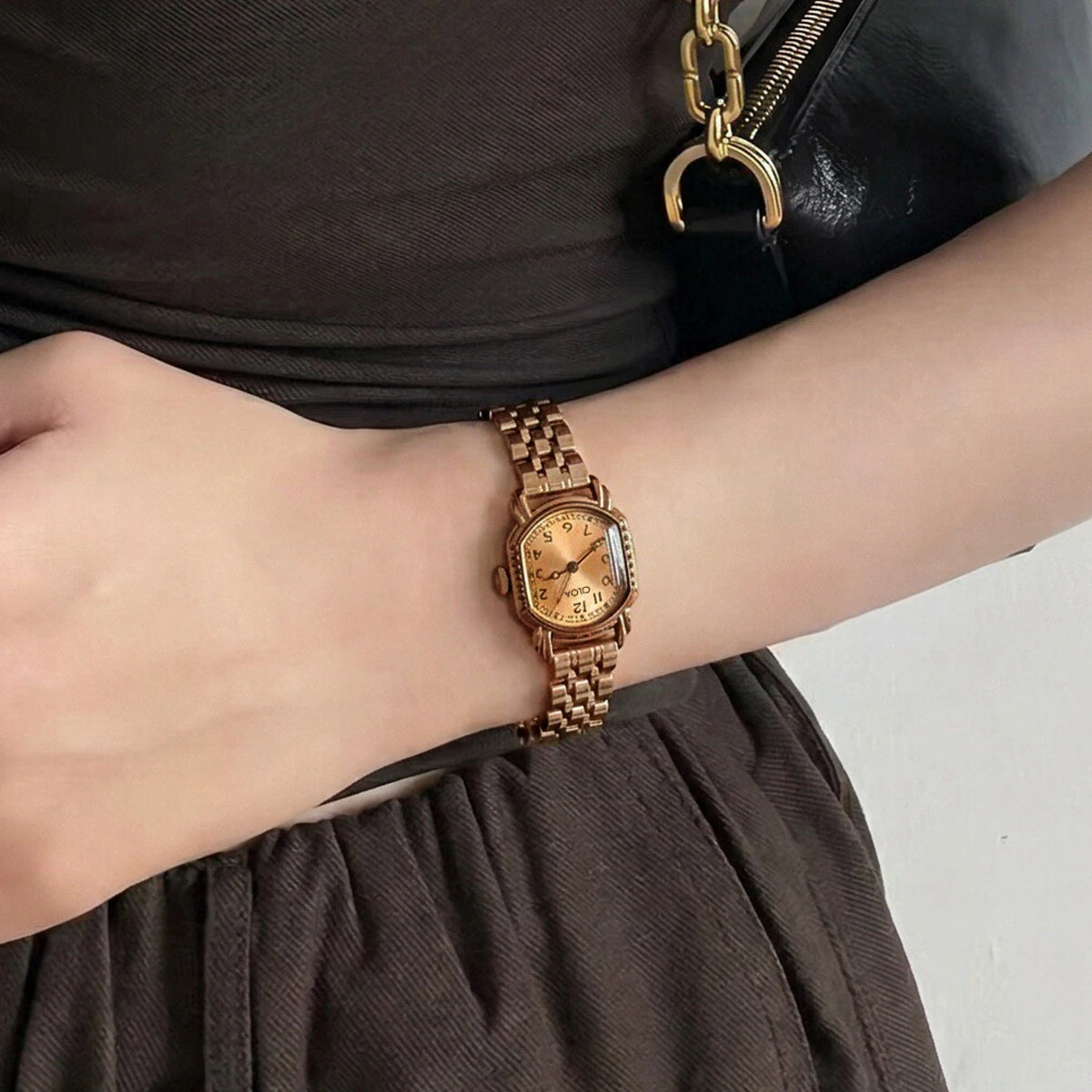 CILOA 2026 Women's Retro Rose Gold Watch, Small Dial Stainless Steel Band, Casual Quartz Wristwatch