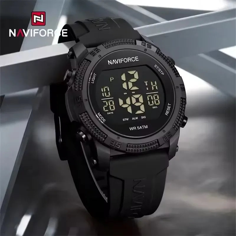 NAVIFORCE 7104 Fashion Men Electronic Watch Sports Calendar Luminous Waterproof Silicone Strap Brand Digital Watches for Man
